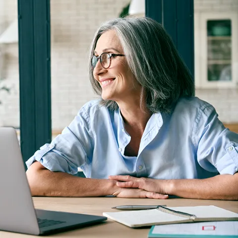 US-solutions-retirees-healthcare-guidance-tailored-help